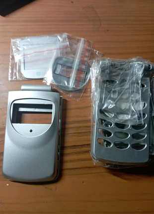 Корпус телефона LG 600-серебро