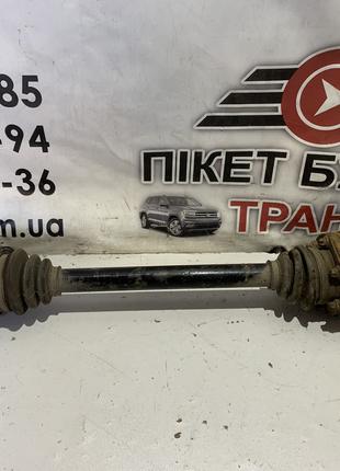 Напівось BMW 5 E39