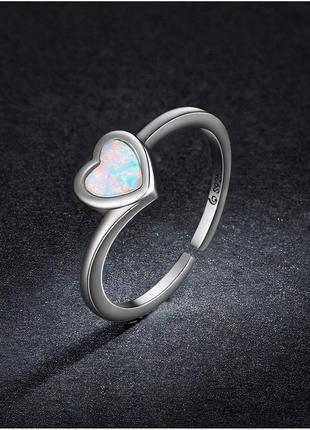 Серебряное кольцо "опаловое сердце"