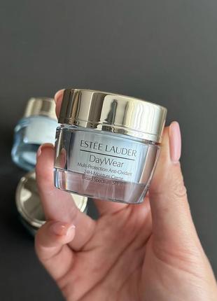 Дневной крем для нормальной и смешанной кожи estee lauder dayw...