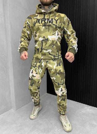 Зимовий спортивний костюм army