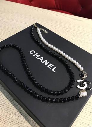 Брендоэ колье chanel черно белые жемчужины в позолоте