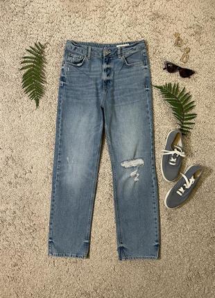 Актуальные прямые джинсы с потертостями No125