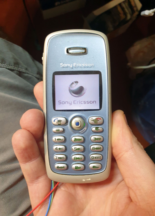 Sony Ericsson T300 ретро раритет винтаж антиквариат телефон