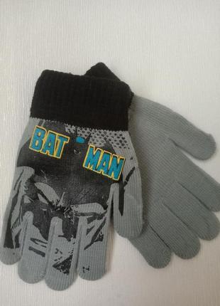 Перчатки с бэтменом для парней 6-8 лет