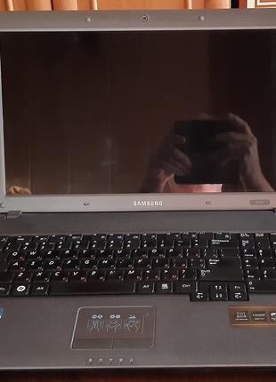 Ноутбук Samsung R530, ОП 4ГБ, 15,6 дюймов