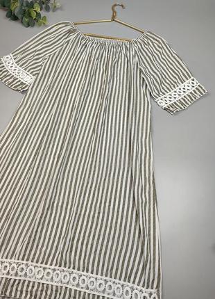 Сукня в смужку з мереживом, сукня-туніка італія