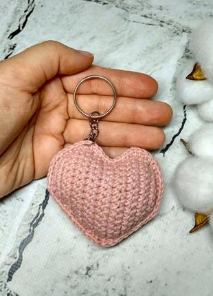 Брелок сердечко розовое игрушка вязаная амигуруми ручная работа