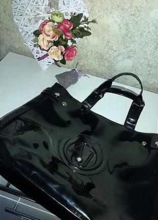 Женская чёрная лаковая сумка шоппер armani jeans ⬛