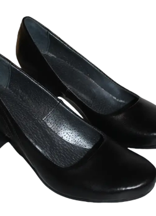Женские стильные кожаные полномерные туфли-лодочки на каблуке