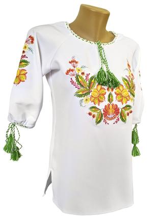 Классическая женская вышиванка белого цвета с рукавом 3/4 «Пет...