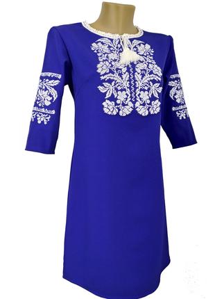 Синее вышитое короткое платье с растительным орнаментом Код/Ар...