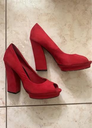 туфлі жіночі червоні замшеві