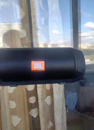 Колонка JBL