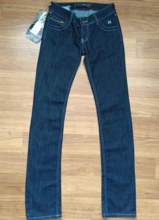 Zara тёмно-синие джинсы, 26 размер