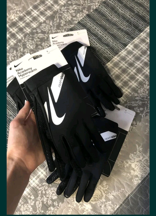 Спортивні рукавиці Nike
