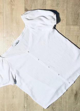 Гарненька блуза білого кольору від бренду george