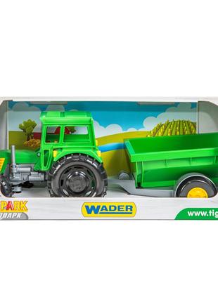 Трактор игрушечный Фермер с прицепом в коробке.