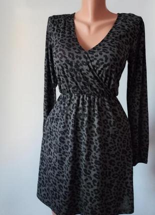 Осеннее платье леопардовый принт 46 размер новое платье