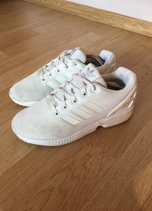 Кросівки Adidas 37,5 розмір