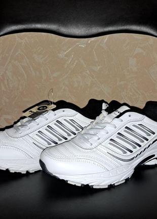 Женские белые кожаные спортивные кроссовки bona 39 размер крос...