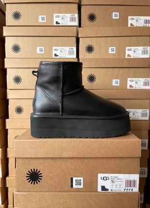 Ugg mini platform black leather