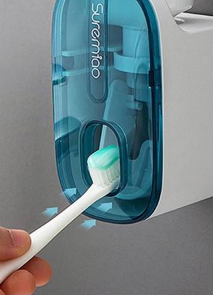 Дозатор для безконтактної подачі зубної пасти