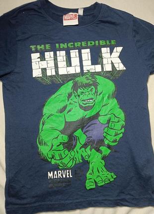 Синяя футболка hulk. футболка с принтом hulk