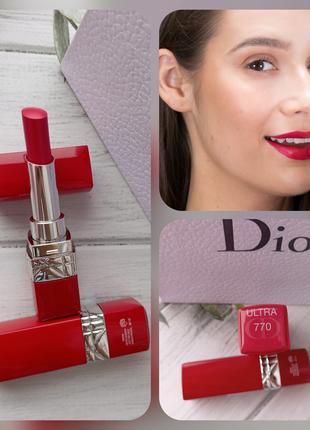 Стійка зволожувальна помада для губ Rouge Dior Ultra Rouge