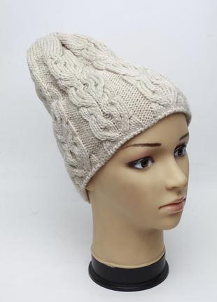 Женская вязаная зимняя шапка на флисе арт.46 бежевый
