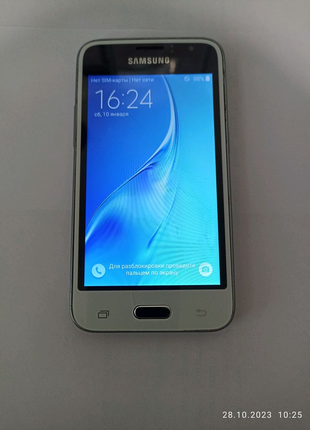 Samsung J1 2016