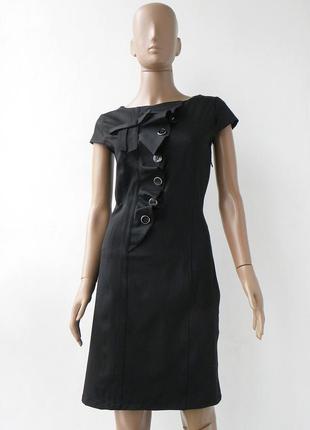 Изысканное черное платье украшено пуговицами 42-48 размеры (36...