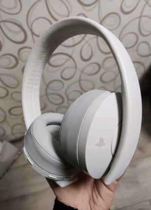 Навушники Sony gold wireless headset WHITE