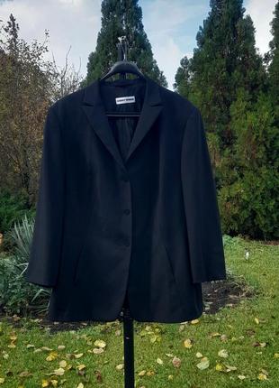 Черный женский пиджак с шерстью большого размера