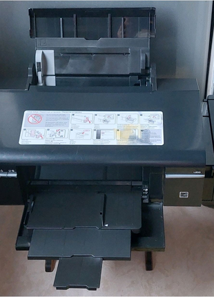 Струйный цветной принтер Epson L800
