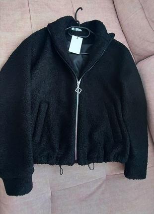 Куртка-бомбер из плотного баранчика на подкладке черный