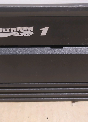 Внутрішній Стрічковий накопичувач HP StorageWorks Ultrium LTO-1