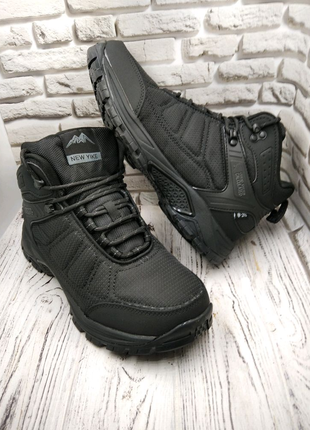 Чоловіче спортивне взуття чоловічі зимові черевики хутро термо-21