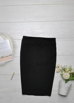 Красива плотна чорна з білими вставками юбка карандаш zara basic.