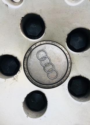 Крышка гайки на колесных дисках VW, Audi