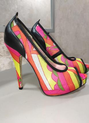 Жіночі туфлі сітка різнокольорові