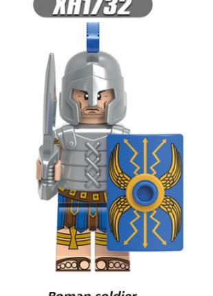 Фигурка античный римский легионер солдат в синих доспехах