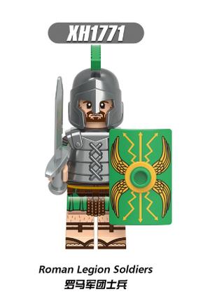 Фигурка античный римский легионер солдат в зелёных доспехах