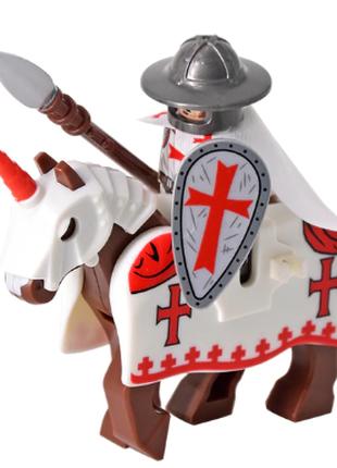 Фигурка европейский конный рыцарь тамплиер крестоносец