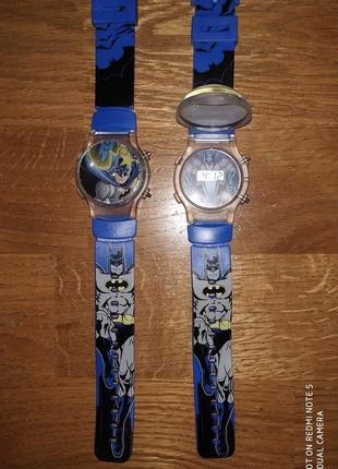 Детские электронные часы часики бэтмен