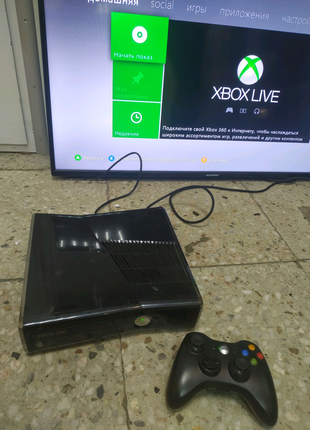 Xbox 360s, Xbox 360e