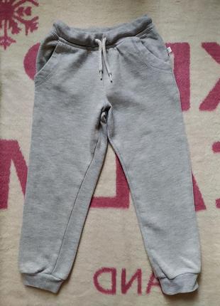 Спортивные штаны primark 3-4 года 98-104 см. джогеры флисовые
