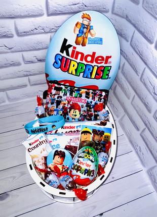 Roblox Kinder сюрприз із солодощами для хлопчика