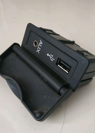 Блок роз'єм USB AUX для Рено Меган ІІІ