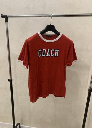 Футболка в стиле coach красная унисекс